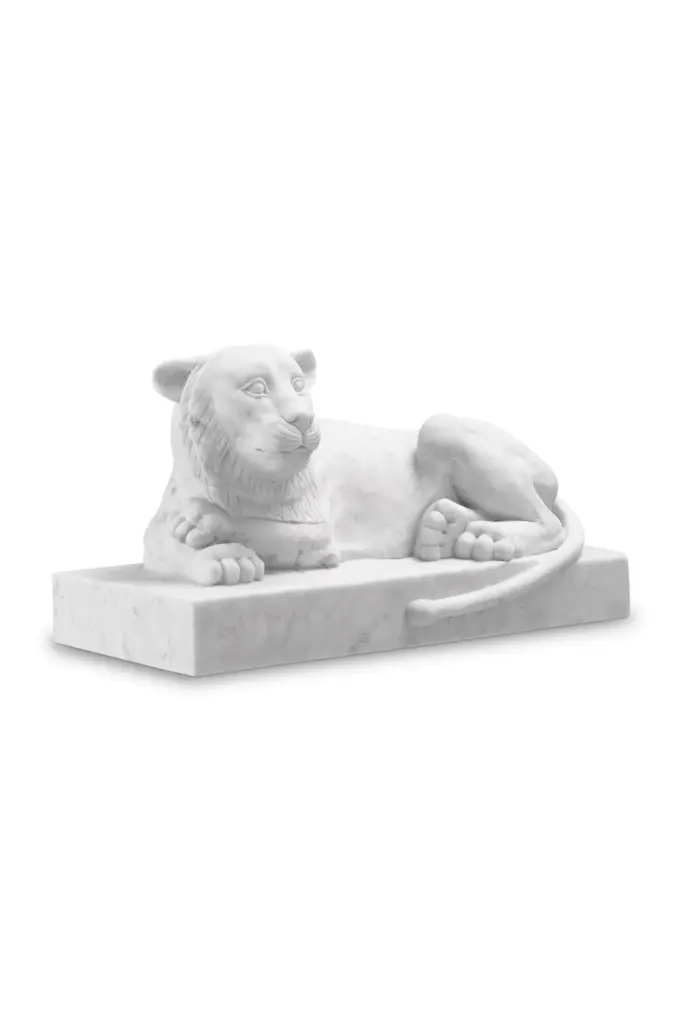 White Marble Reclining Lion Sculpture Met x Eichholtz