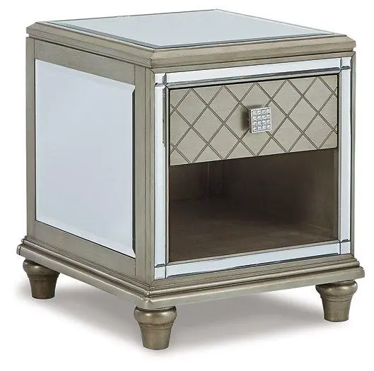 Chevanna End Table Modern Side Table Living Room