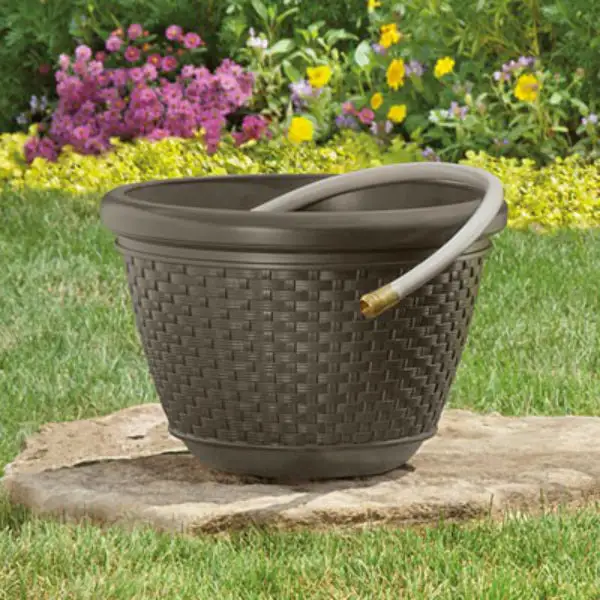 Suncast HPW100 Java Resin Wicker Design Garden Hose Pot 100-Foot Capacity