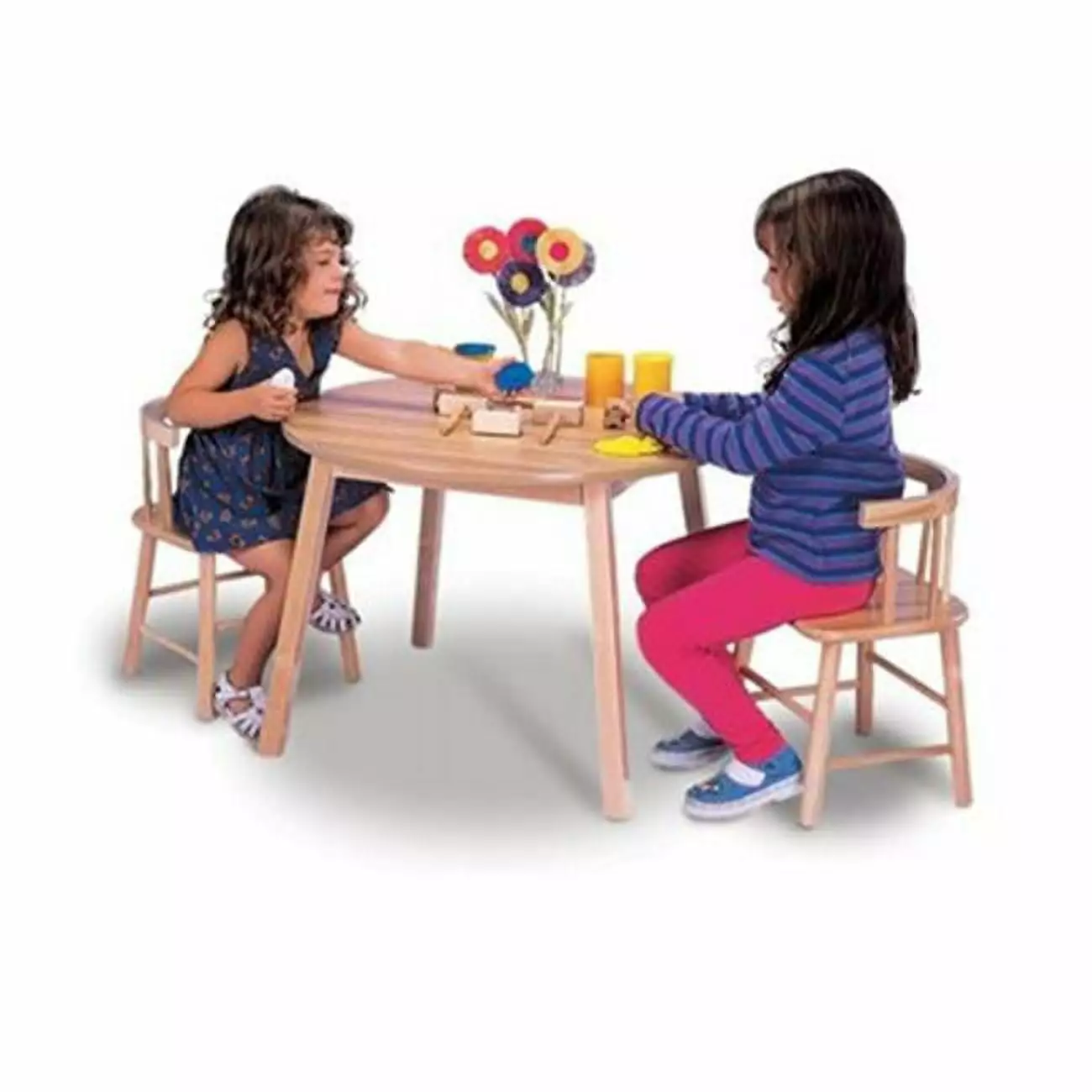 Whitney Brothers Round Childrens Table Classroom or Home