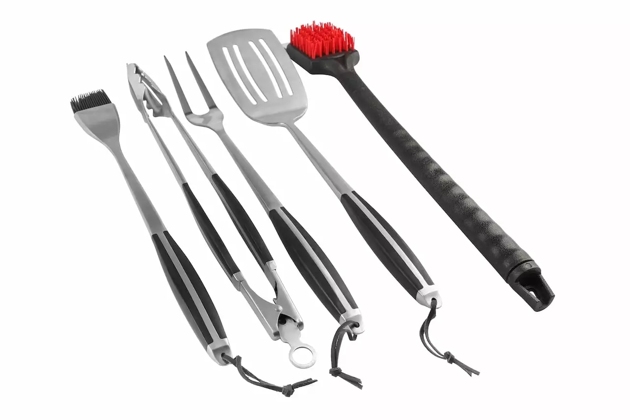 PitMaster King BBQ Grill & Clean 5pc Luxury Tools Set Spatula, Tong, Basting Brush, Fork, and Grill Brush
